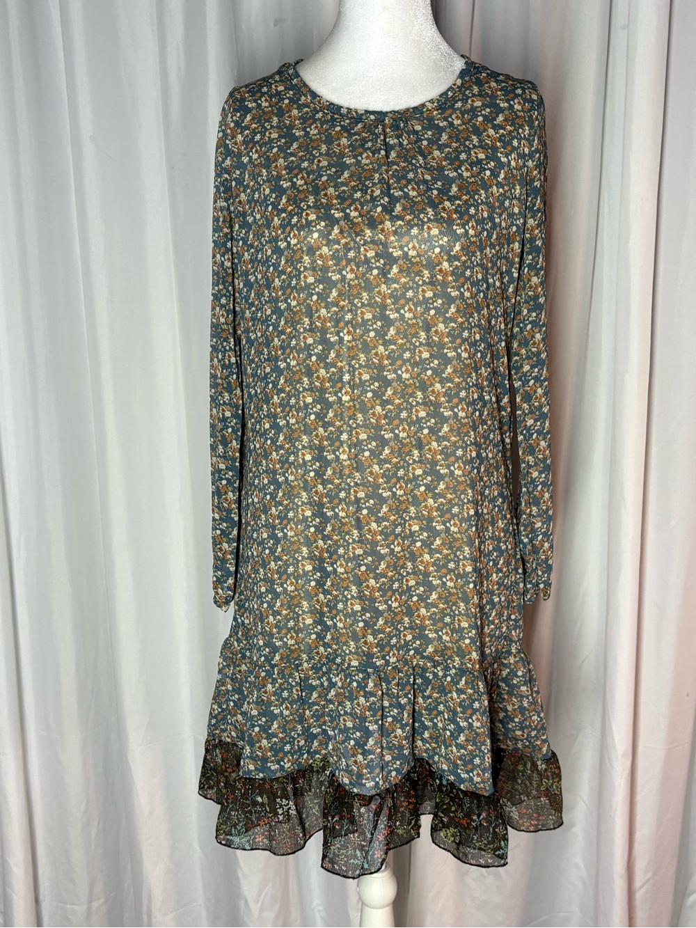 Blue Floral Long-Sleeve Ruffle-Hem Dress
